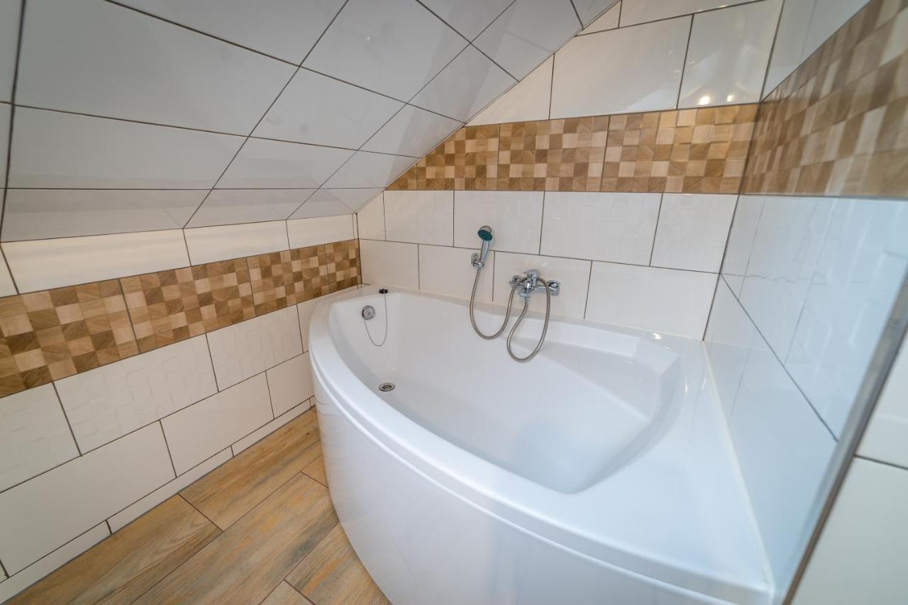 Apartament Nad Jeziorem Mikolajki Exterior foto